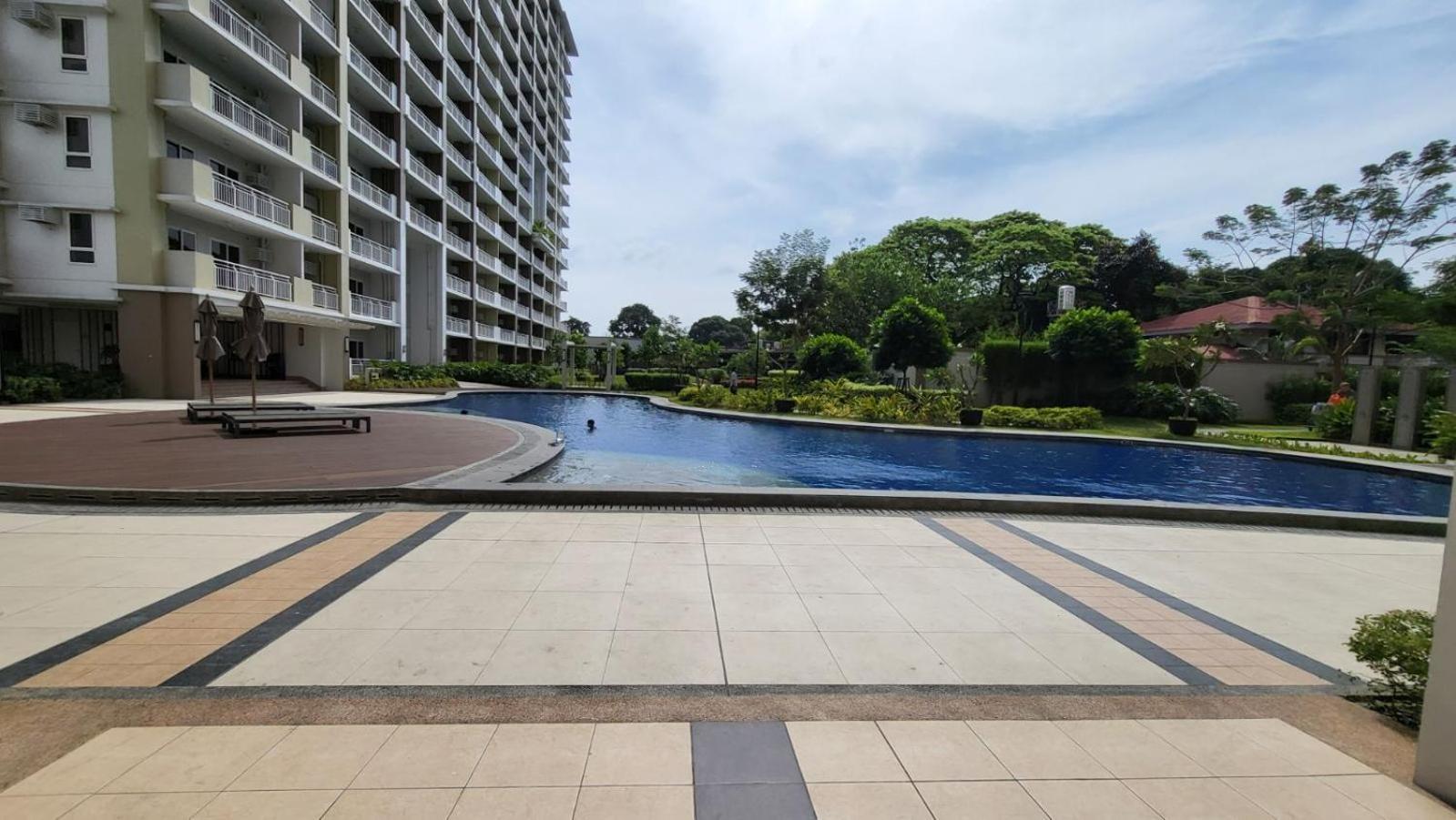 The Atherton- Spacious Modern Condo Unit In Paranaque Near The Airport, Makati, Bgc And Highways Paranaque City Екстериор снимка