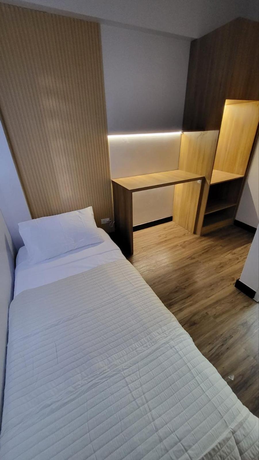 The Atherton- Spacious Modern Condo Unit In Paranaque Near The Airport, Makati, Bgc And Highways Paranaque City Екстериор снимка