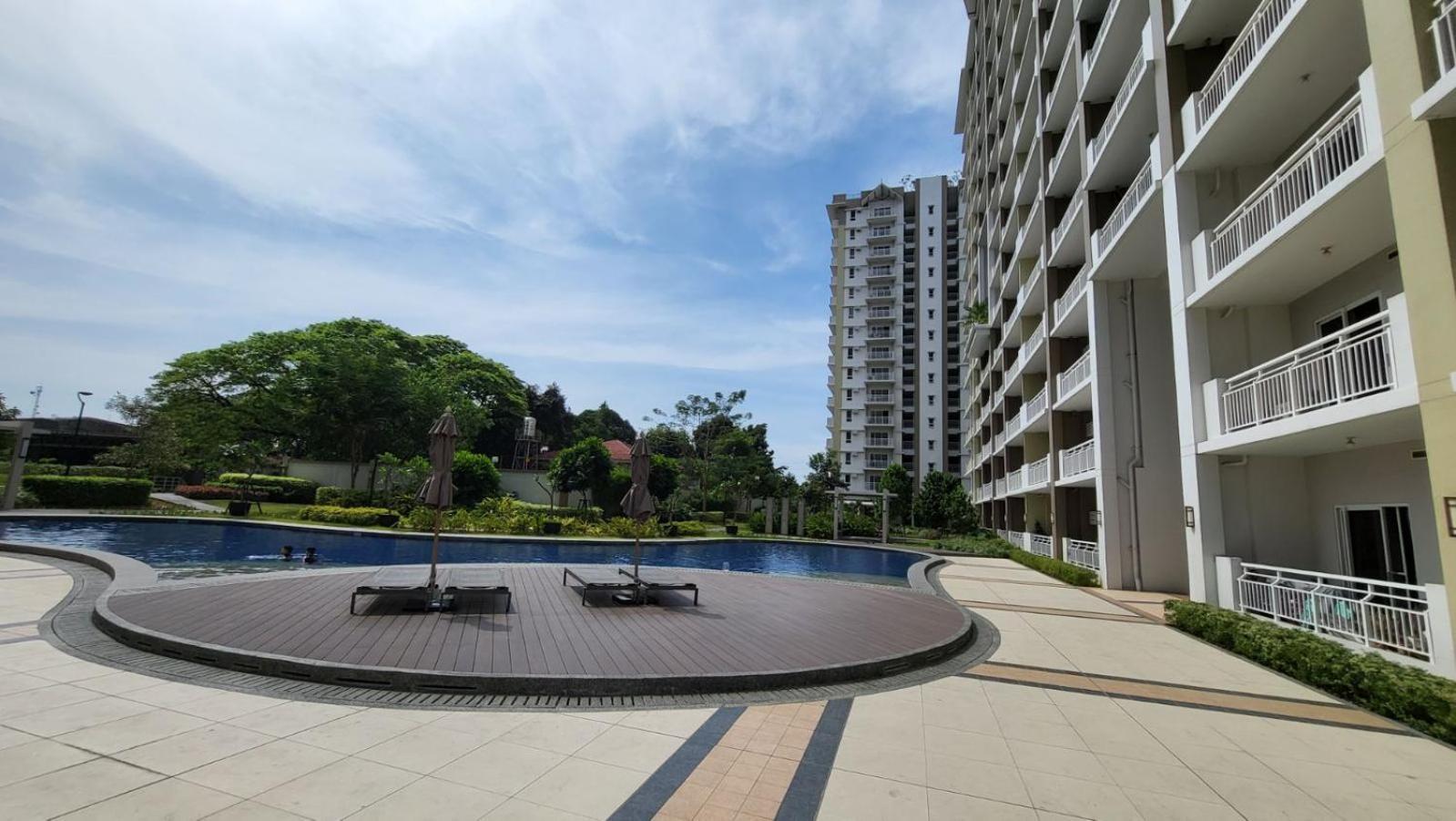 The Atherton- Spacious Modern Condo Unit In Paranaque Near The Airport, Makati, Bgc And Highways Paranaque City Екстериор снимка