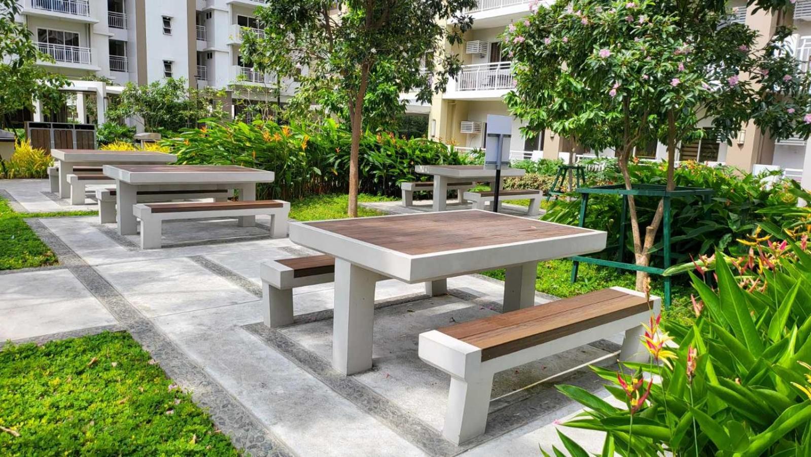The Atherton- Spacious Modern Condo Unit In Paranaque Near The Airport, Makati, Bgc And Highways Paranaque City Екстериор снимка